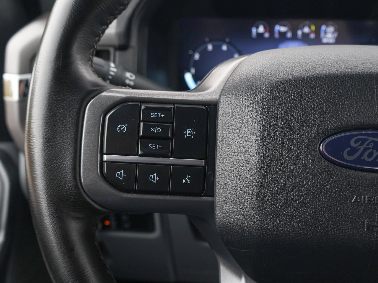 2025 Ford F-150 XLT Photo