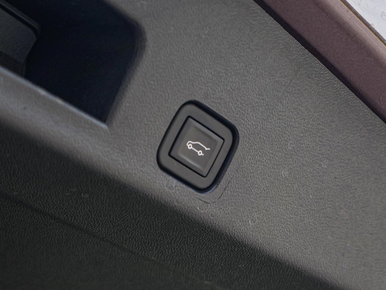 2026 GMC Acadia ELEVATION Photo