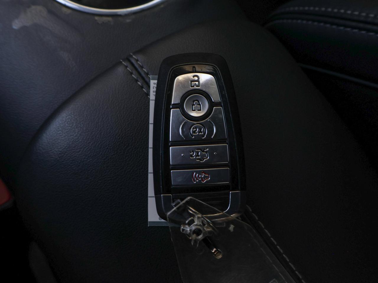 2024 Ford Mustang GT Photo