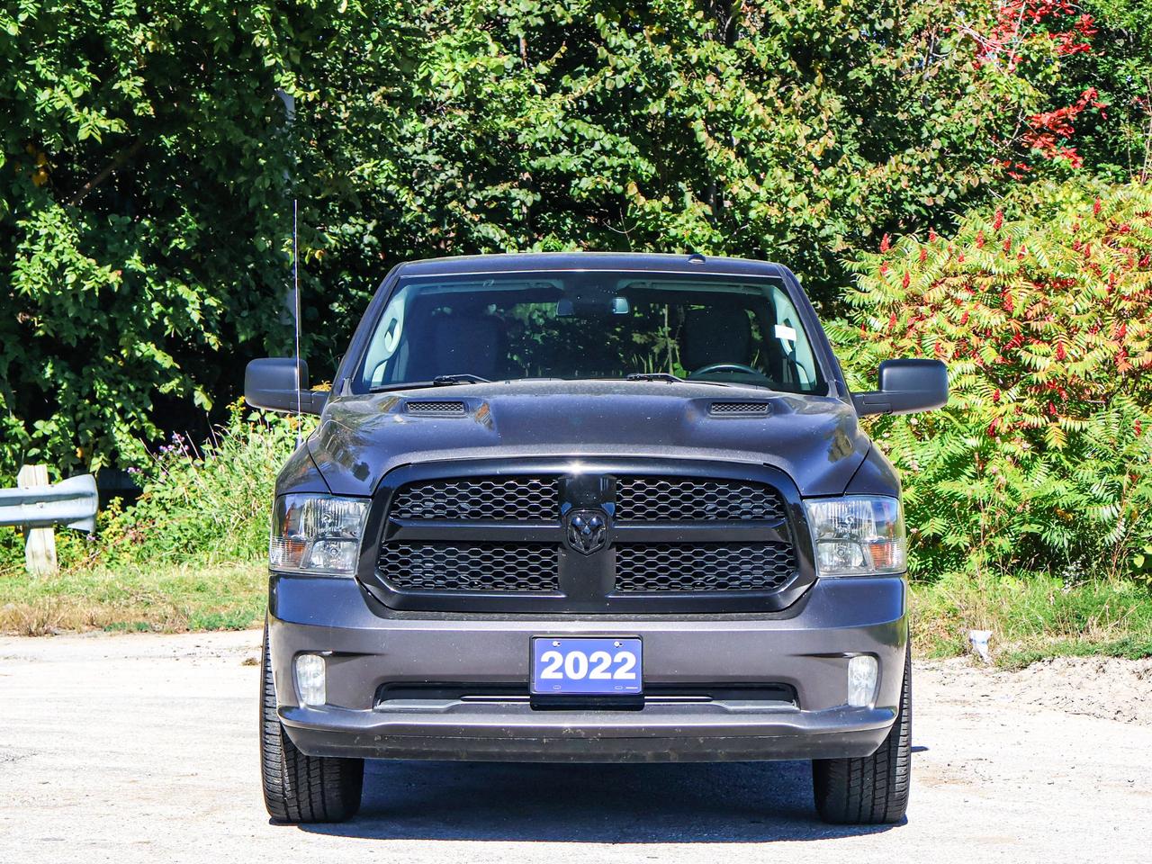 2022 RAM 1500 Classic EXPRESS Photo