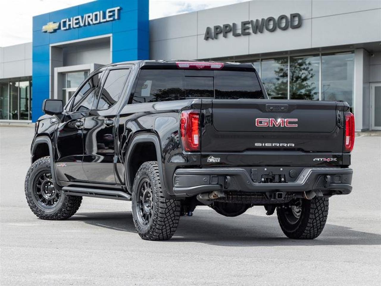 2026 GMC Sierra 1500 AT4X Photo
