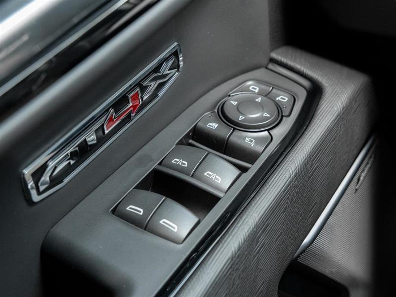2026 GMC Sierra 1500 AT4X Photo