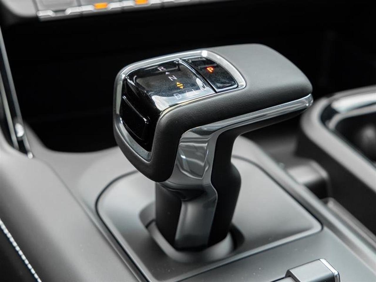 2026 GMC Sierra 1500 AT4X Photo