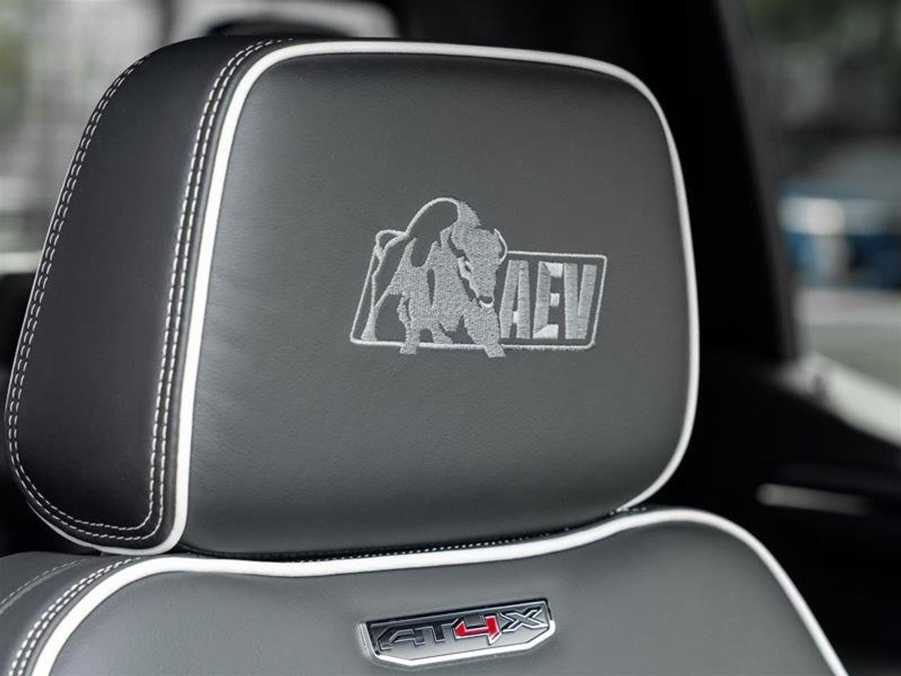 2026 GMC Sierra 1500 AT4X Photo