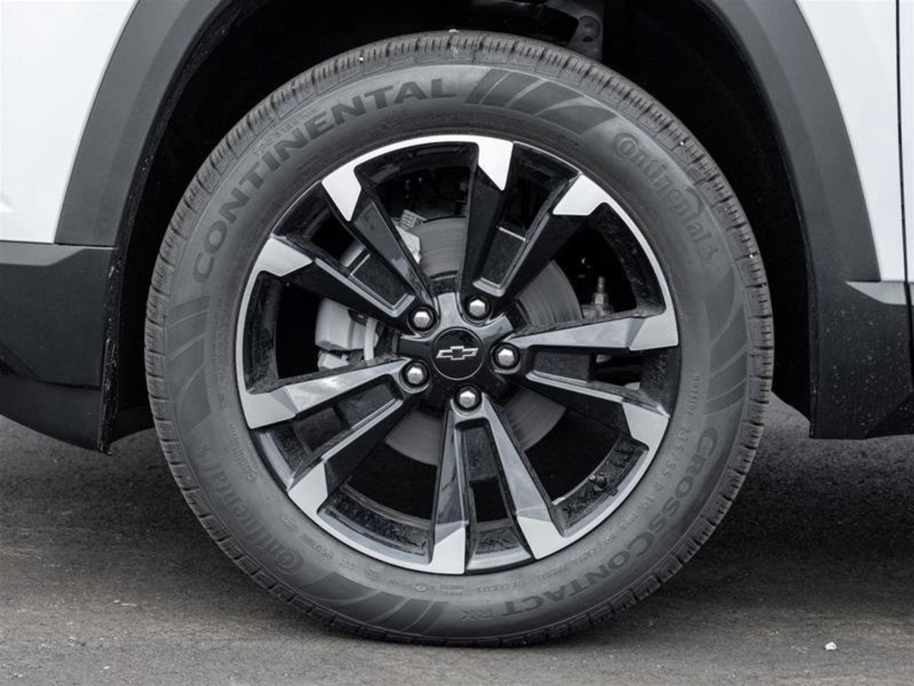 2027 Chevrolet Equinox RS Photo