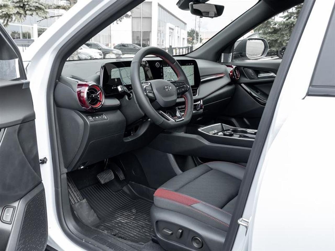 2027 Chevrolet Equinox RS Photo