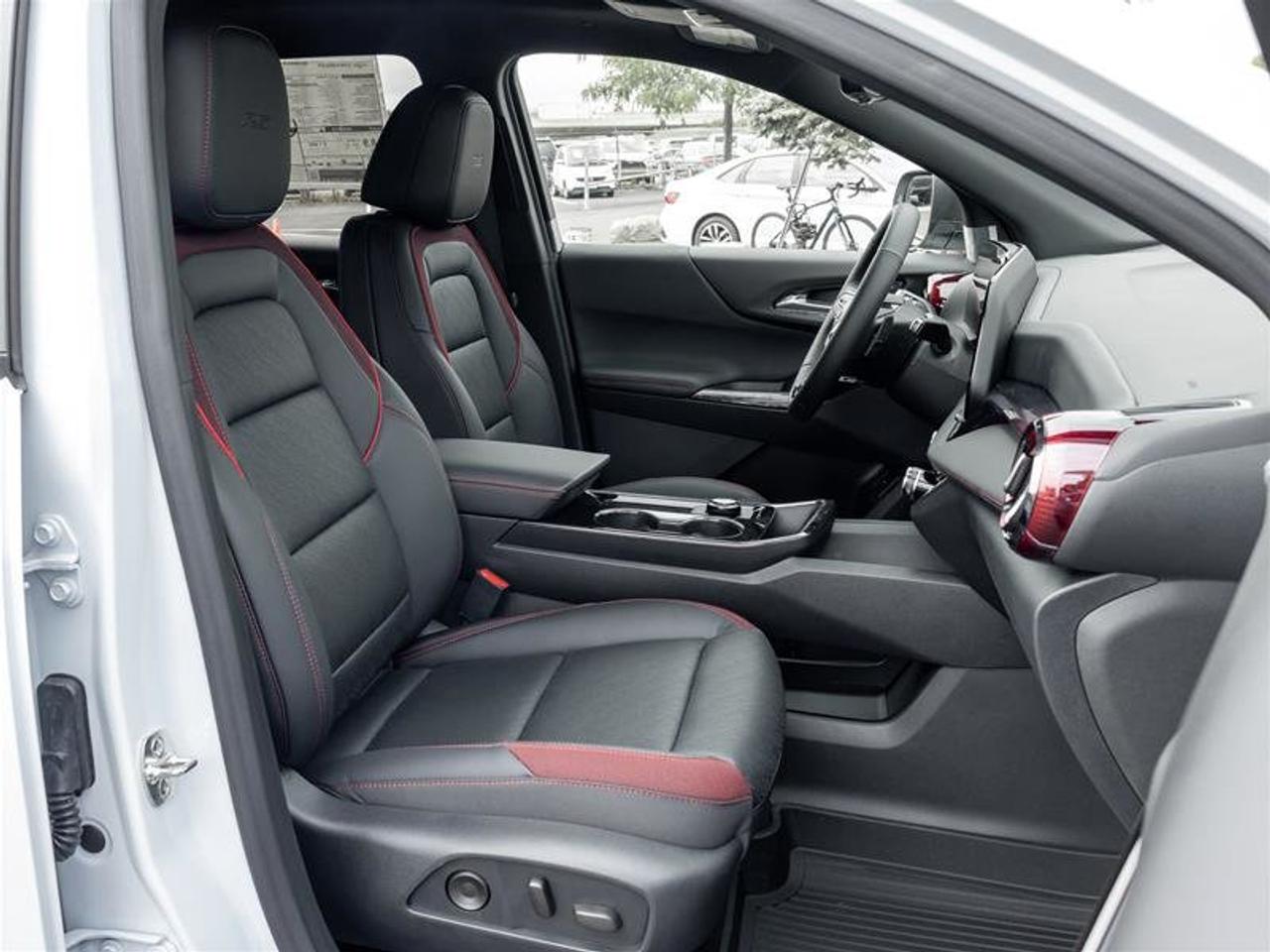 2027 Chevrolet Equinox RS Photo