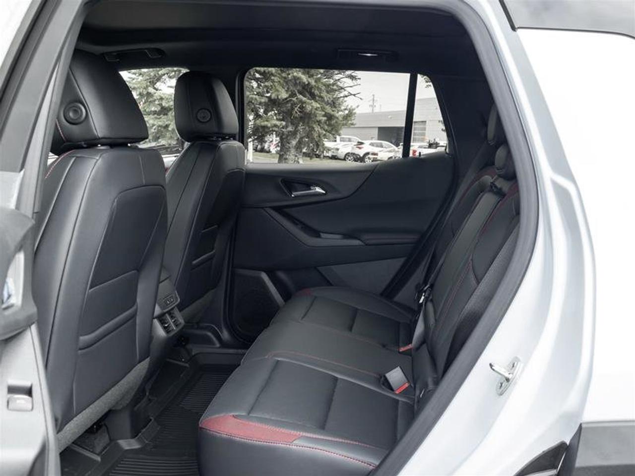 2027 Chevrolet Equinox RS Photo