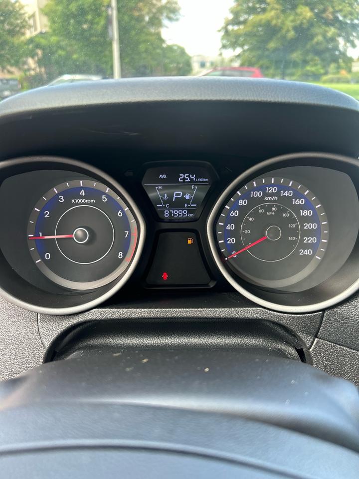 2015 Hyundai Elantra SE - LOW KM'S, SUNROOF, HEATED SEATS, AND MORE! Photo20