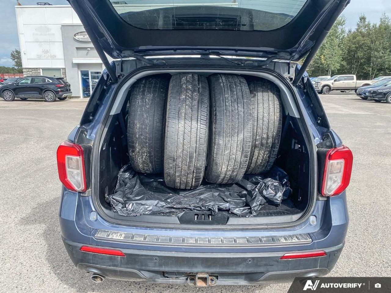 2021 Ford Explorer XLT SPORT PKG | TWIN PANEL MOONROOF Photo