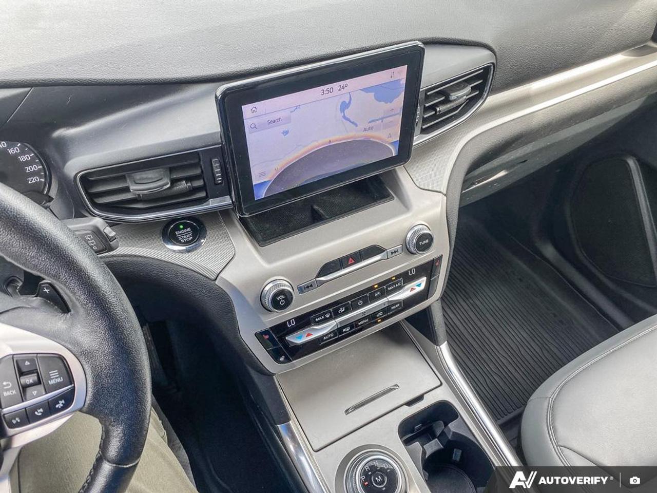 2021 Ford Explorer XLT SPORT PKG | TWIN PANEL MOONROOF Photo
