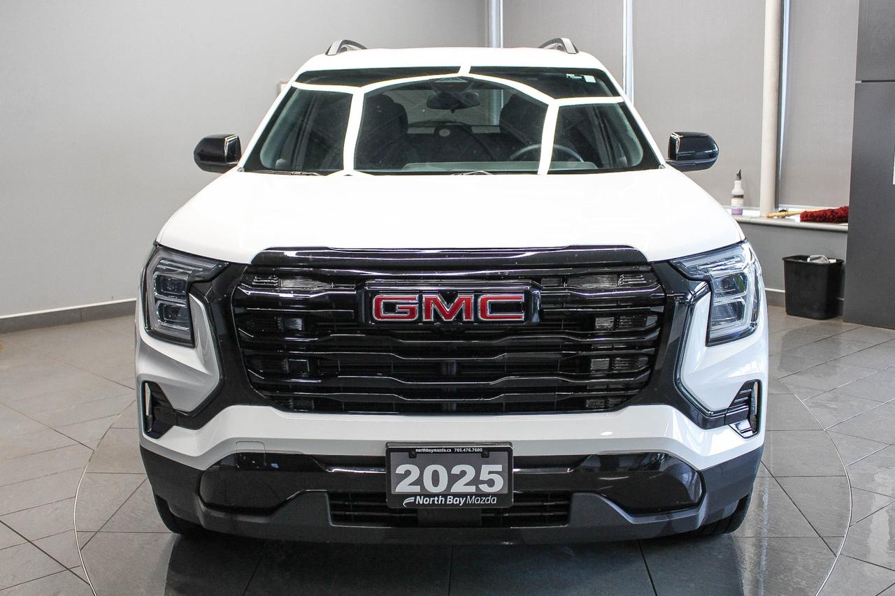 2025 GMC Terrain Elevation HEATED FRONT SEATS/STEERING WHEEL - CLOTH UPHOLSTERY - APPLE CARPLAY AND ANDROID AUTO Photo2