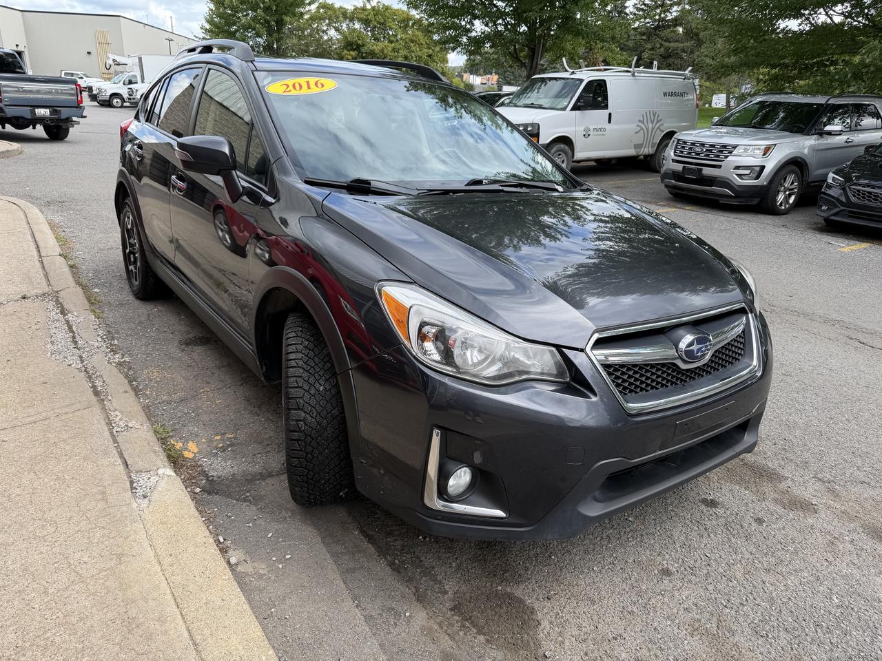 2016 Subaru Crosstrek 2.0i w/Limited Pkg Photo7
