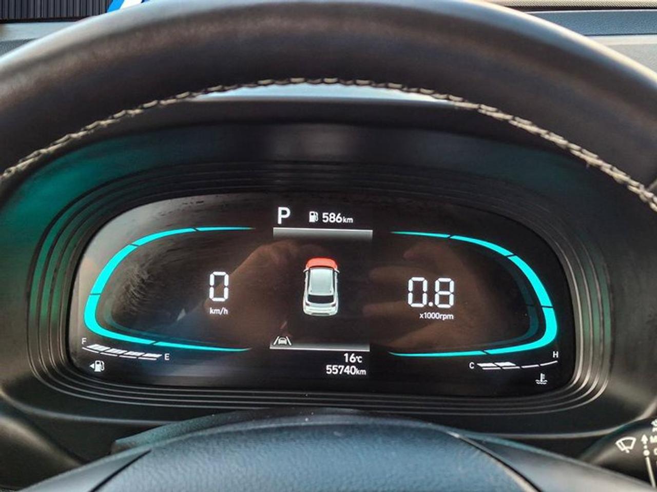 2025 Hyundai Venue Preferred | Heated Wheel + Seats | CarPlay + Android | Rear Camera | and More ! Photo