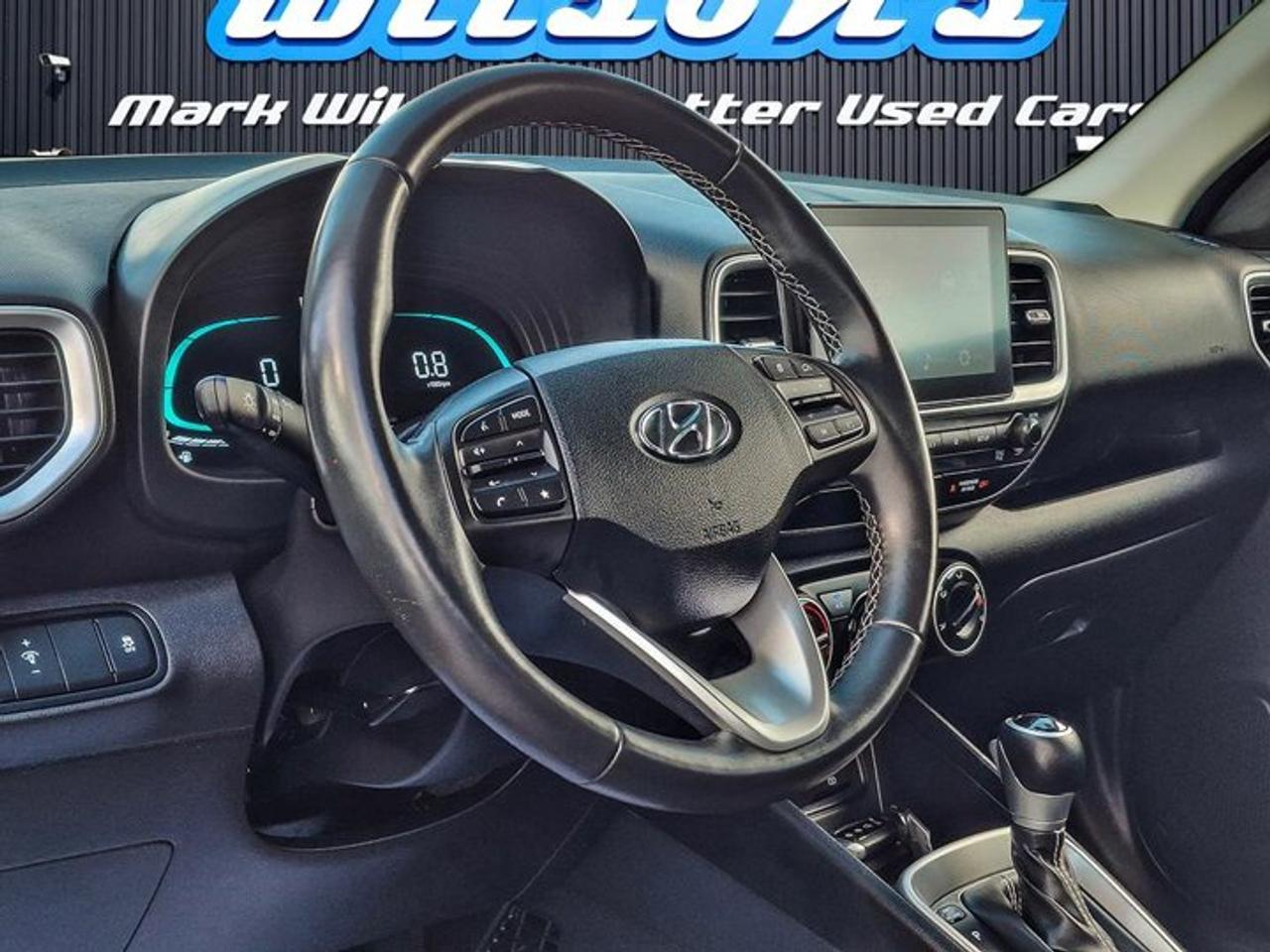 2025 Hyundai Venue Preferred | Heated Wheel + Seats | CarPlay + Android | Rear Camera | and More ! Photo