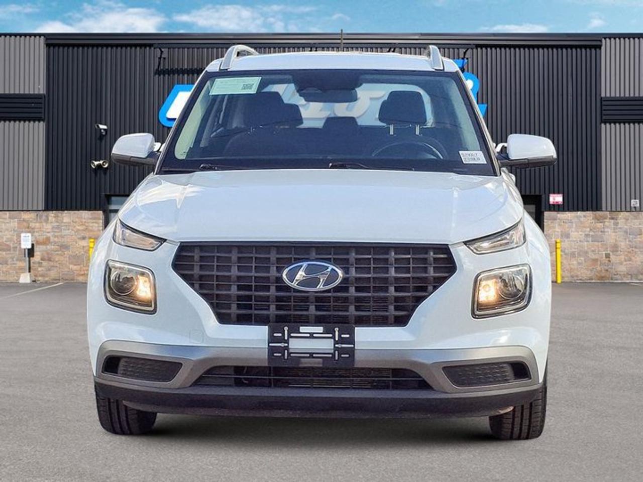 2025 Hyundai Venue Preferred | Heated Wheel + Seats | CarPlay + Android | Rear Camera | and More ! Photo