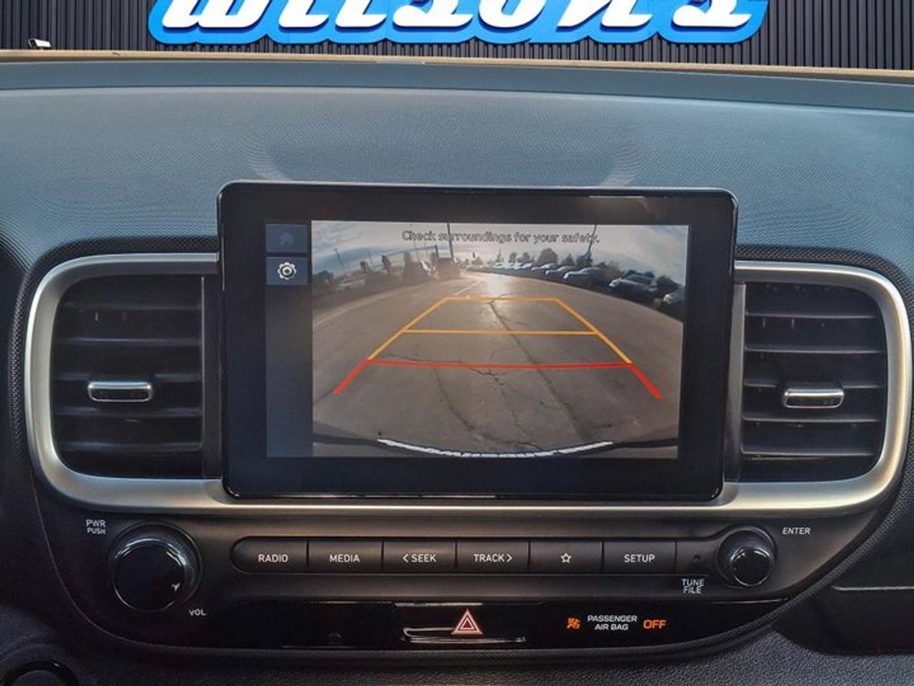 2025 Hyundai Venue Preferred | Heated Wheel + Seats | CarPlay + Android | Rear Camera | and More ! Photo