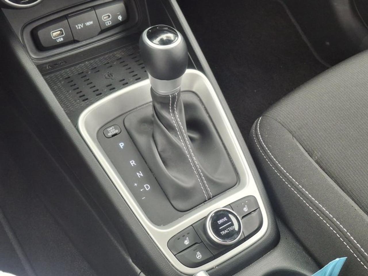 2026 Hyundai Venue Preferred | Heated Wheel + Seats | BCW | RCCW | CarPlay + Android | Rear Camera | and More ! Photo