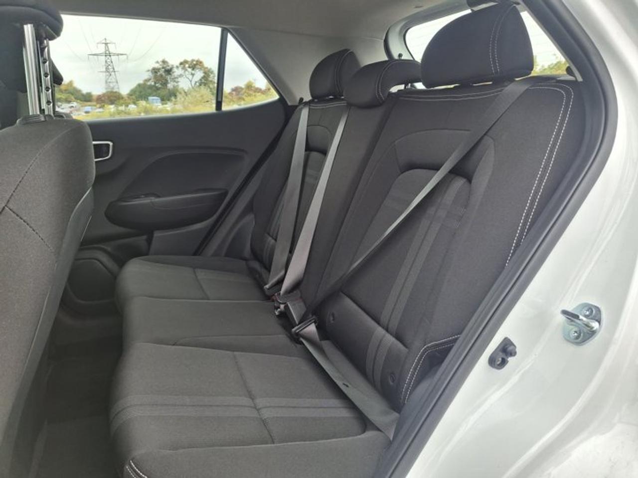 2026 Hyundai Venue Preferred | Heated Wheel + Seats | BCW | RCCW | CarPlay + Android | Rear Camera | and More ! Photo