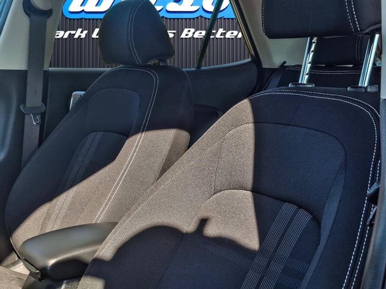 2026 Hyundai Venue Preferred | Heated Wheel + Seats | BCW | RCCW | CarPlay + Android | Rear Camera | and More ! Photo