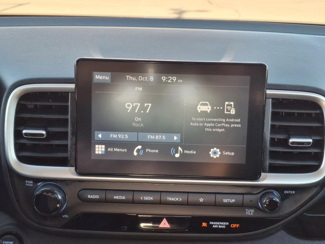 2026 Hyundai Venue Preferred | Heated Wheel + Seats | BCW | RCCW | CarPlay + Android | Rear Camera | and More ! Photo