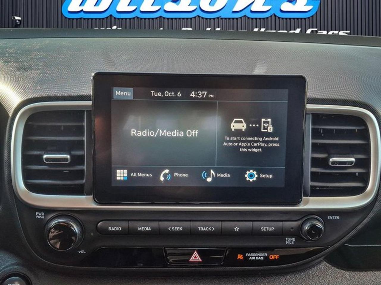 2026 Hyundai Venue Preferred | Heated Wheel + Seats | BCW | RCCW | CarPlay + Android | Rear Camera | and More ! Photo