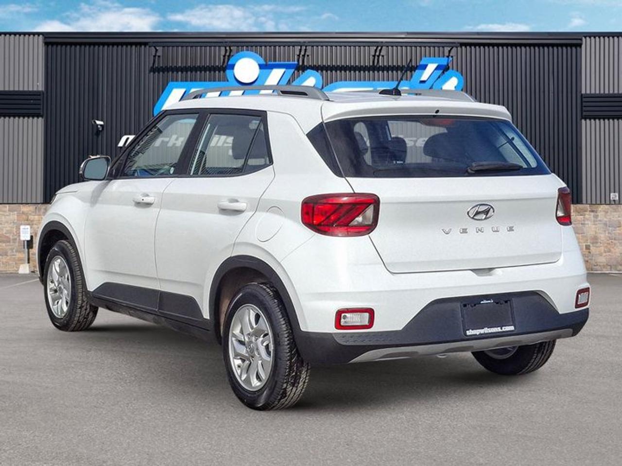 2025 Hyundai Venue Preferred | Heated Wheel + Seats | CarPlay + Android | Rear Camera | and More ! Photo