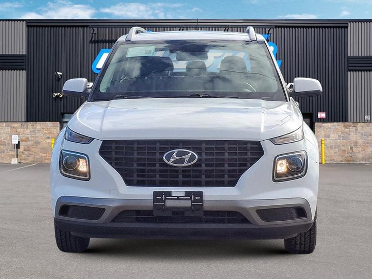 2025 Hyundai Venue Preferred | Heated Wheel + Seats | CarPlay + Android | Rear Camera | and More ! Photo