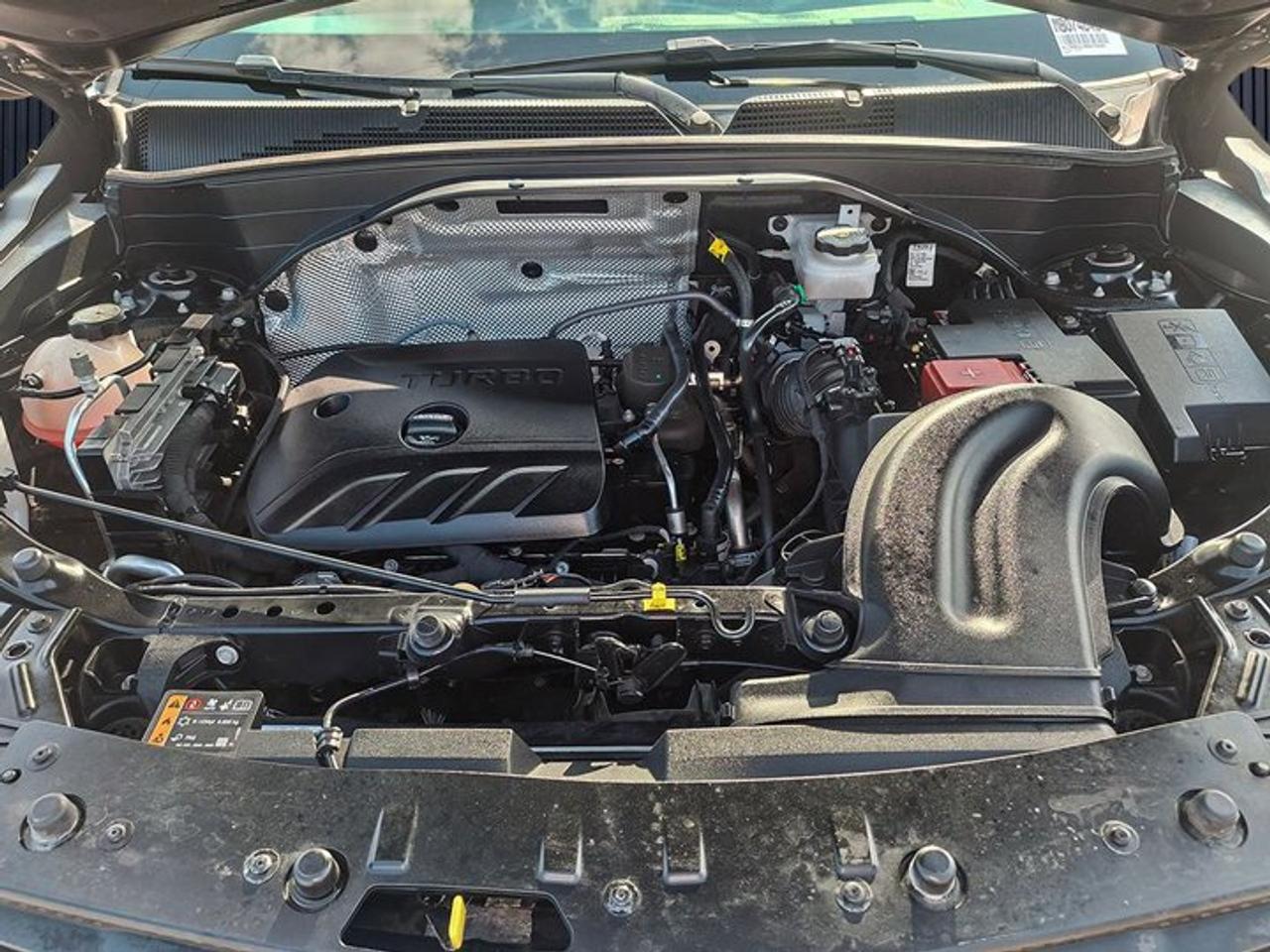 2021 Chevrolet TrailBlazer LT AWD | Heated Seats | CarPlay + Android | Remote Start | Blind Spot | Rear Cam | and More ! Photo