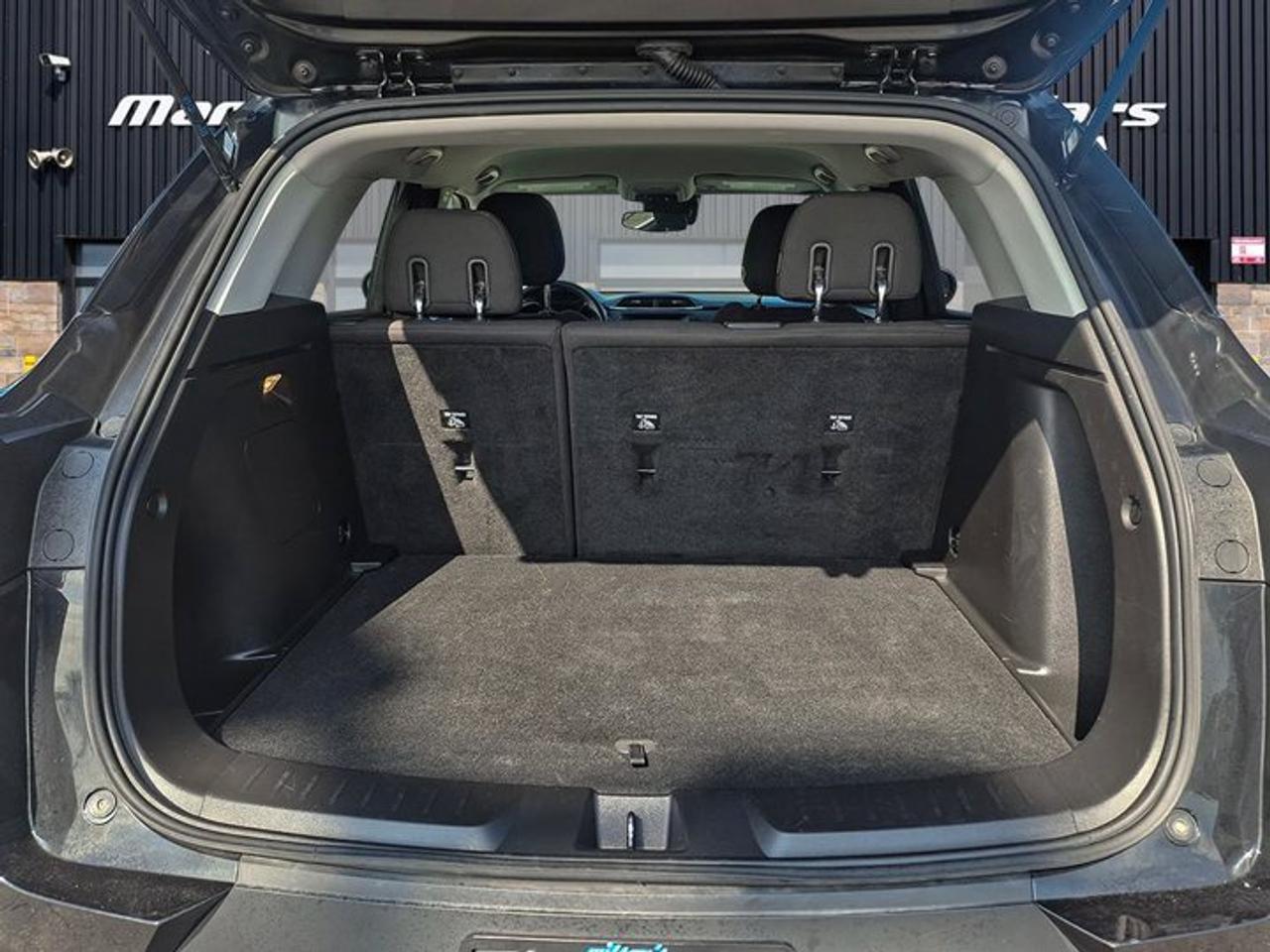 2021 Chevrolet TrailBlazer LT AWD | Heated Seats | CarPlay + Android | Remote Start | Blind Spot | Rear Cam | and More ! Photo