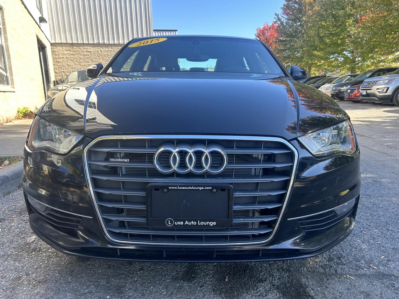 2015 Audi A3 KOMFORT, HEATED SEATS, SUNROOF, BLUETOOTH & MORE!! Photo