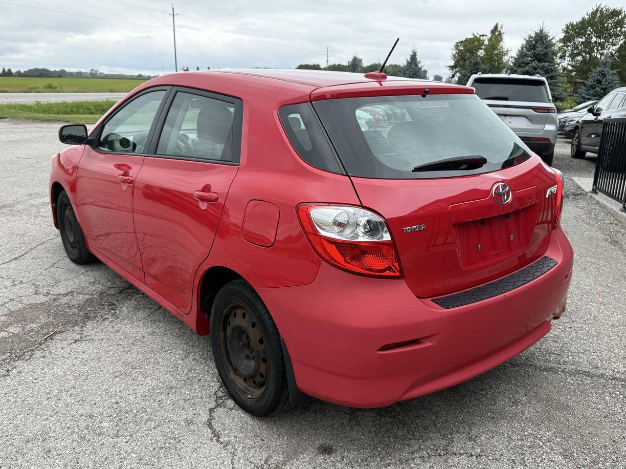 2010 Toyota Matrix  Photo2