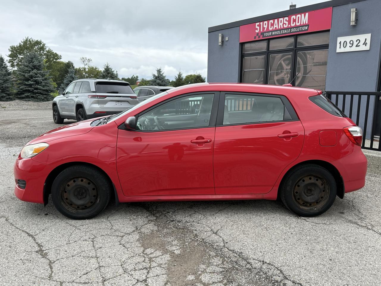 2010 Toyota Matrix  Photo