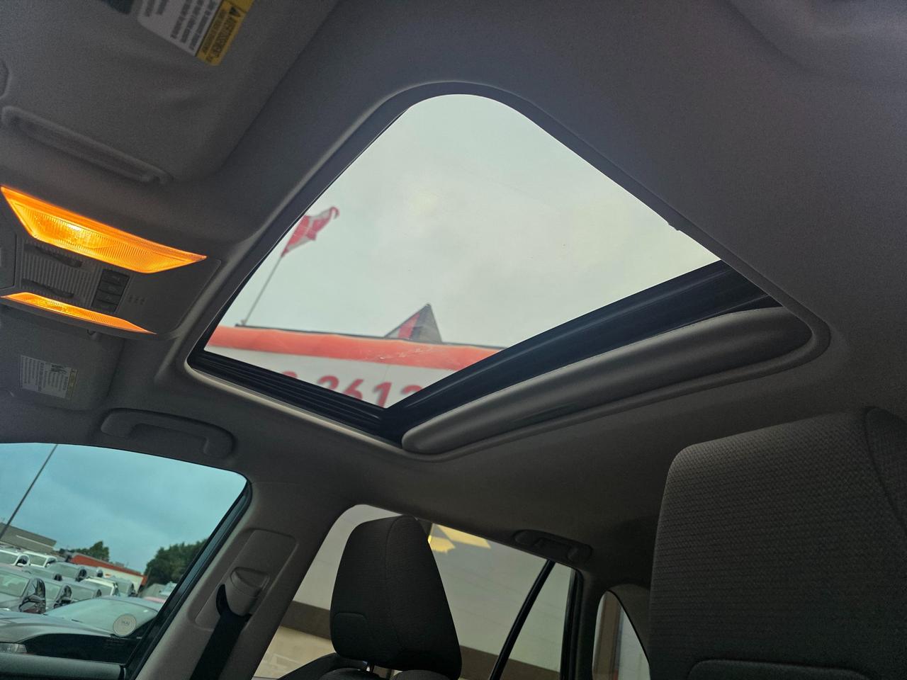 2019 Toyota RAV4 XLE AWD | Accident Free | Sunroof | BSM | Power Seats Photo