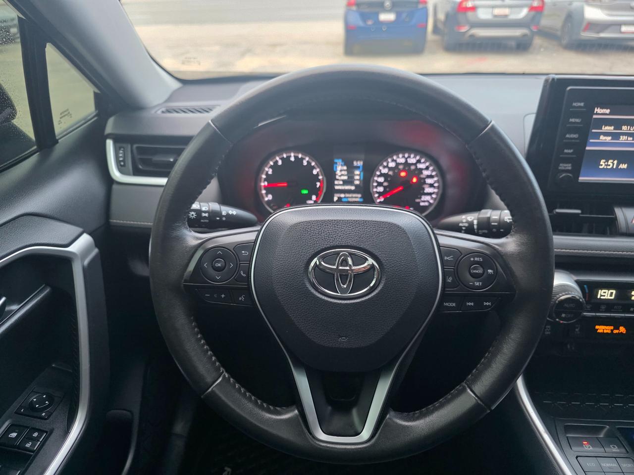 2019 Toyota RAV4 XLE AWD | Accident Free | Sunroof | BSM | Power Seats Photo