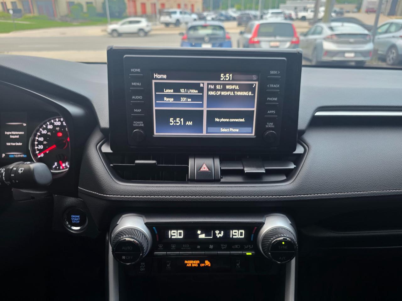 2019 Toyota RAV4 XLE AWD | Accident Free | Sunroof | BSM | Power Seats Photo