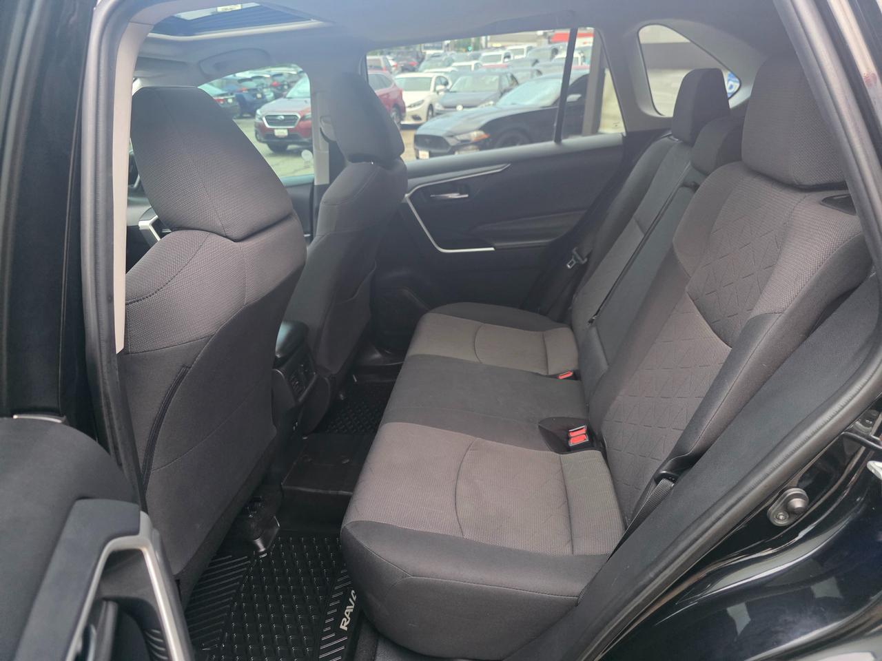 2019 Toyota RAV4 XLE AWD | Accident Free | Sunroof | BSM | Power Seats Photo