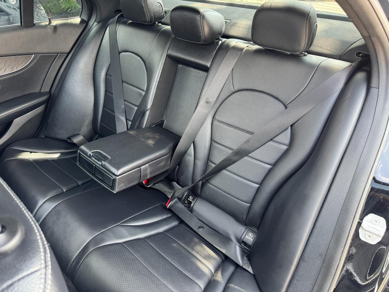 2015 Mercedes-Benz C-Class C300 4MATIC+CLEAN CARFAX+GPS+Camera+Heated Seats Photo