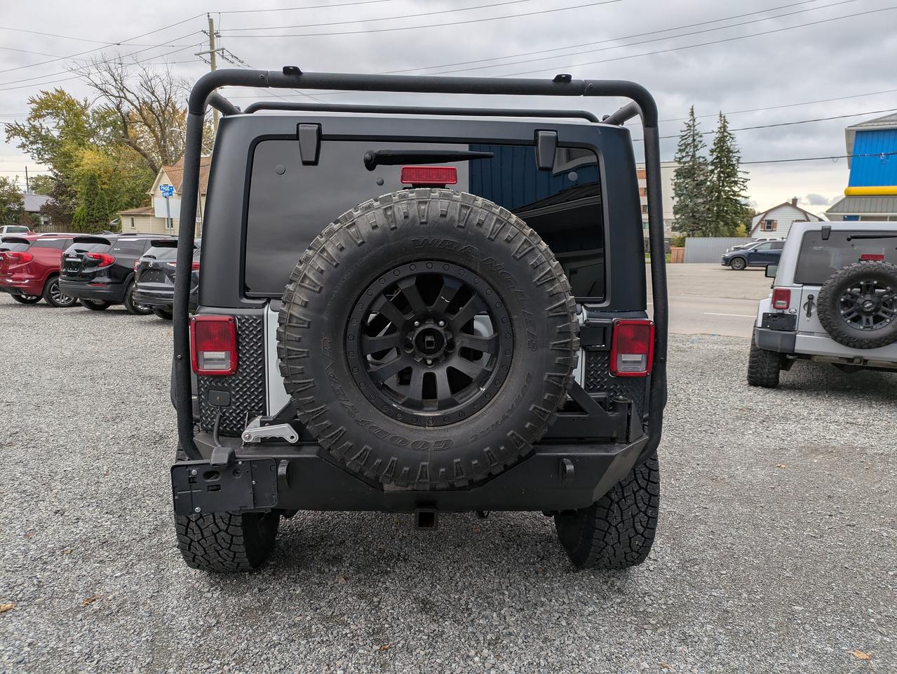 2013 Jeep Wrangler 4WD 2dr Sport Photo3