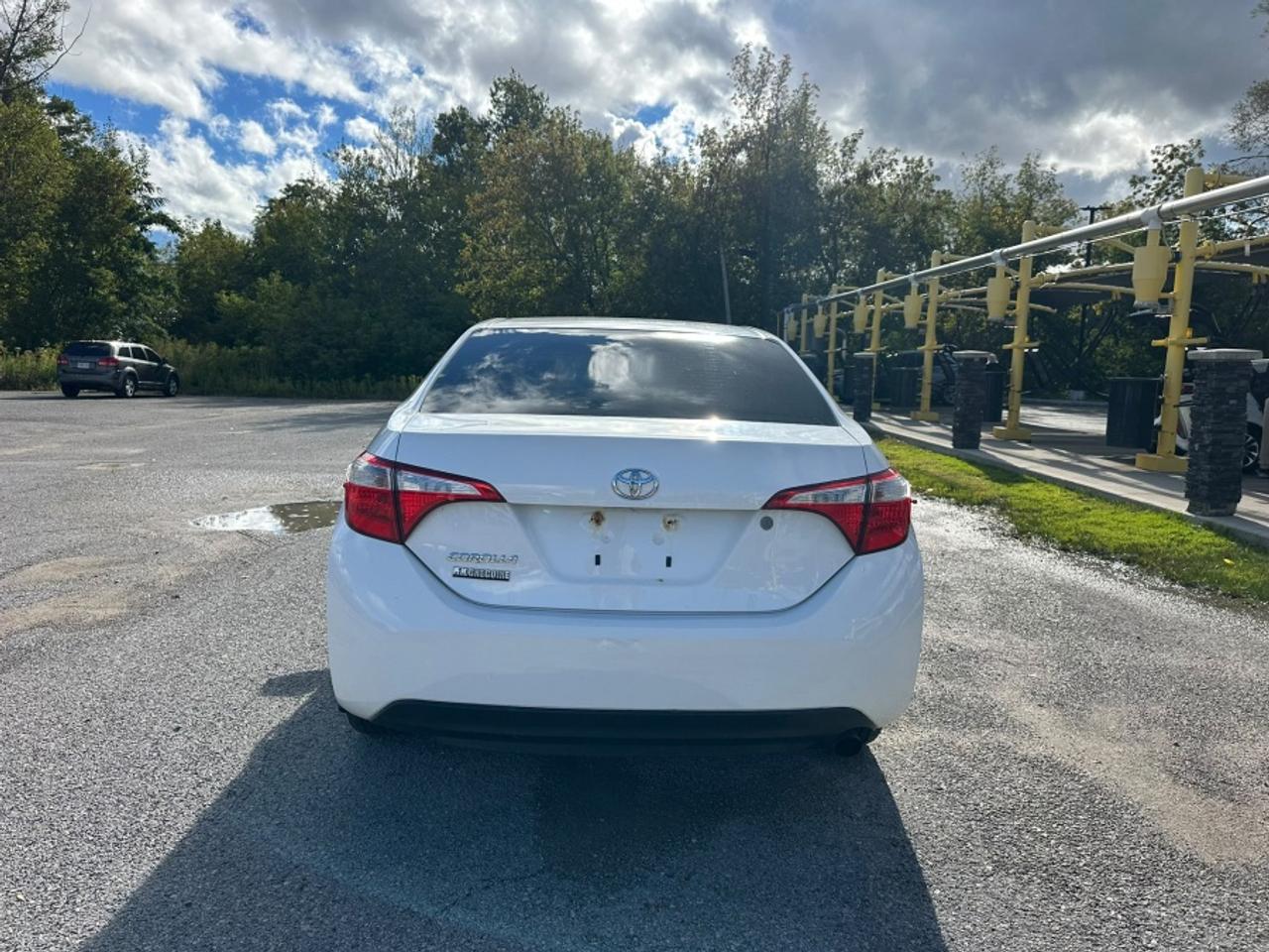 2015 Toyota Corolla * CE * NO ACCIDENTS * CE Photo