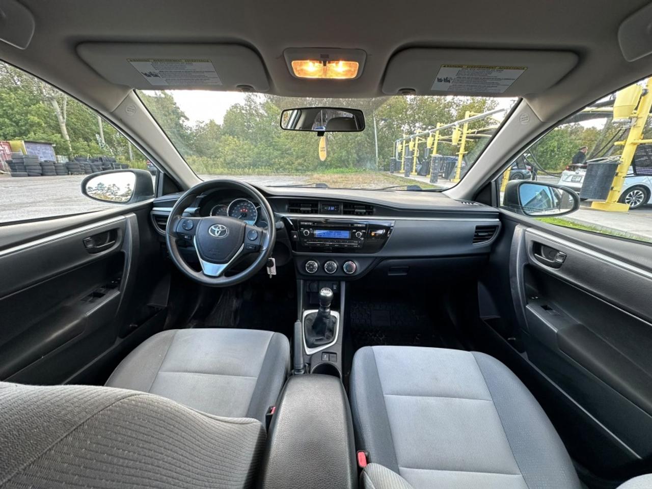 2015 Toyota Corolla * CE * NO ACCIDENTS * CE Photo