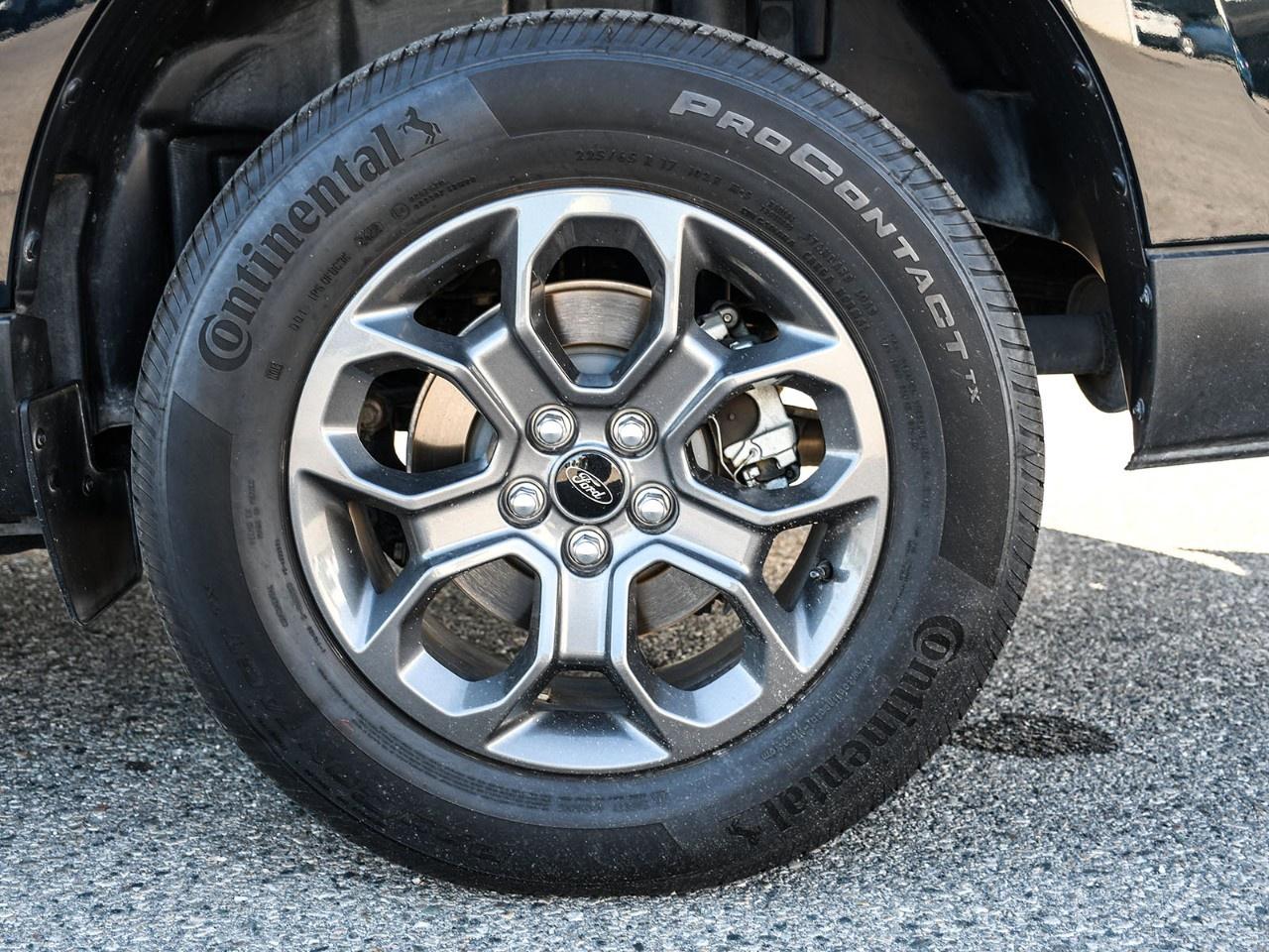 2022 Ford Maverick XLT AWD SuperCrew Photo