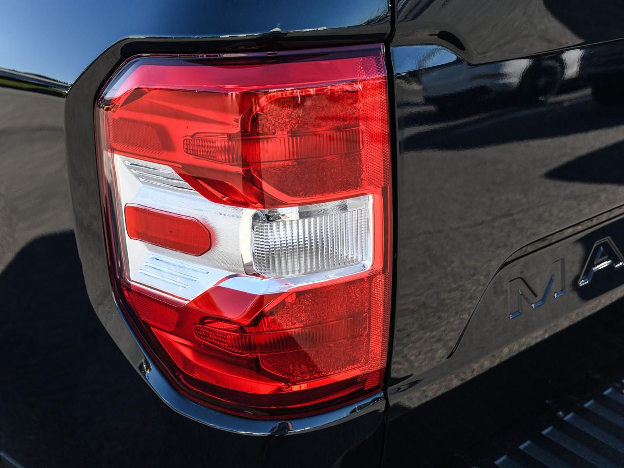 2022 Ford Maverick XLT AWD SuperCrew Photo