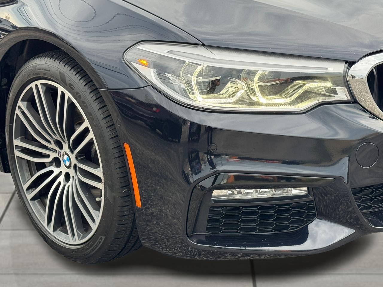 2018 BMW 5 Series 530e xDrive iPerformance Plug-In Hybrid+CLEANCARFA Photo