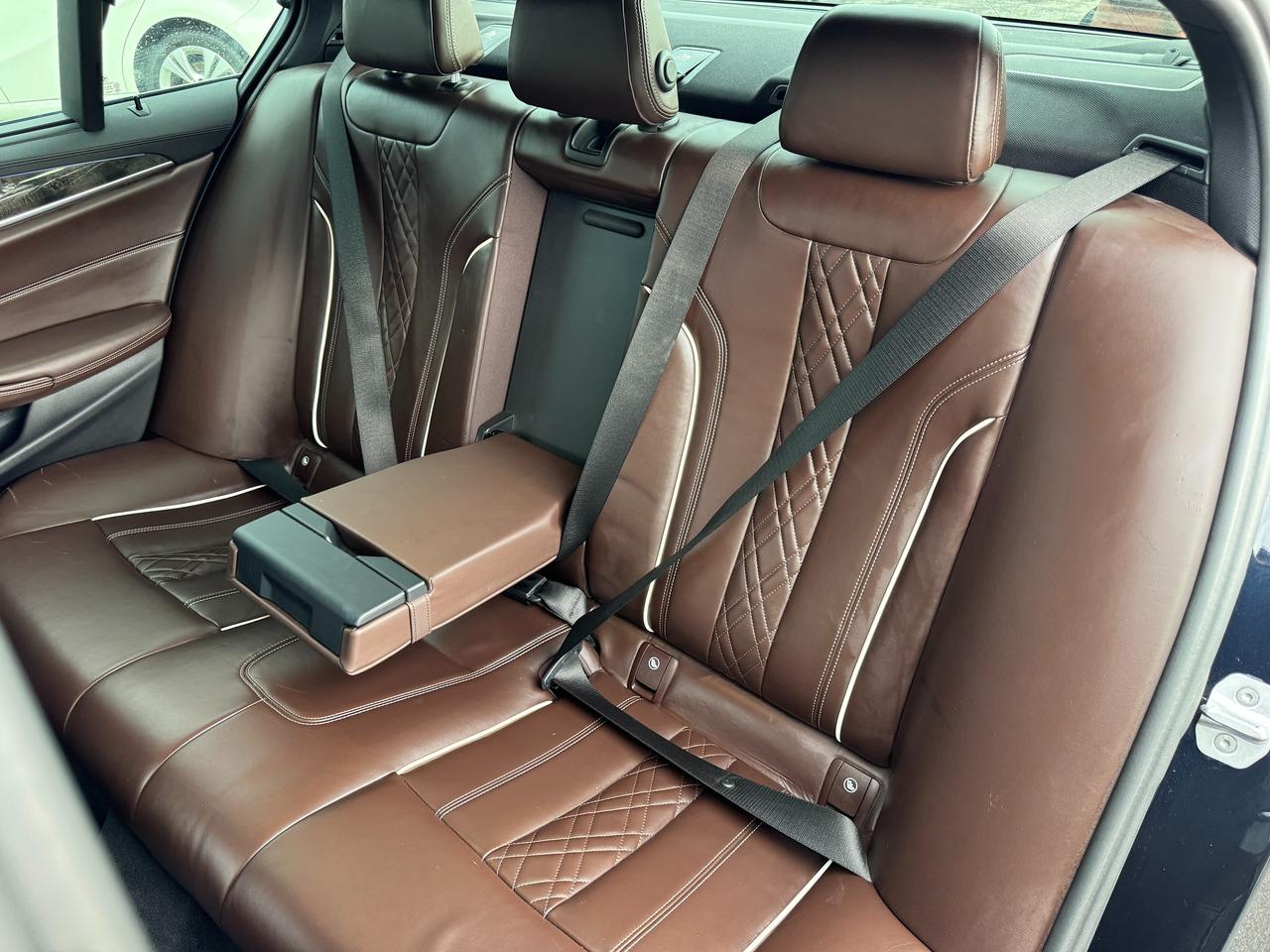 2018 BMW 5 Series 530e xDrive iPerformance Plug-In Hybrid+CLEANCARFA Photo