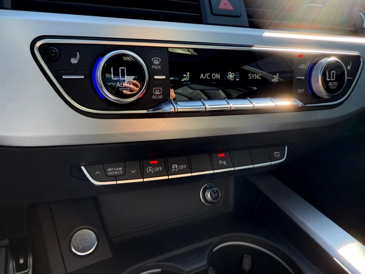 2018 Audi A5 TECHNIK S-LINE COUPE /HUD /B&O /SUNROOF /360CAM Photo