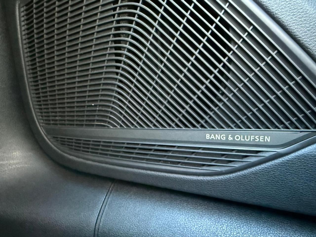 2018 Audi A5 TECHNIK S-LINE COUPE /HUD /B&O /SUNROOF /360CAM - Photo #19