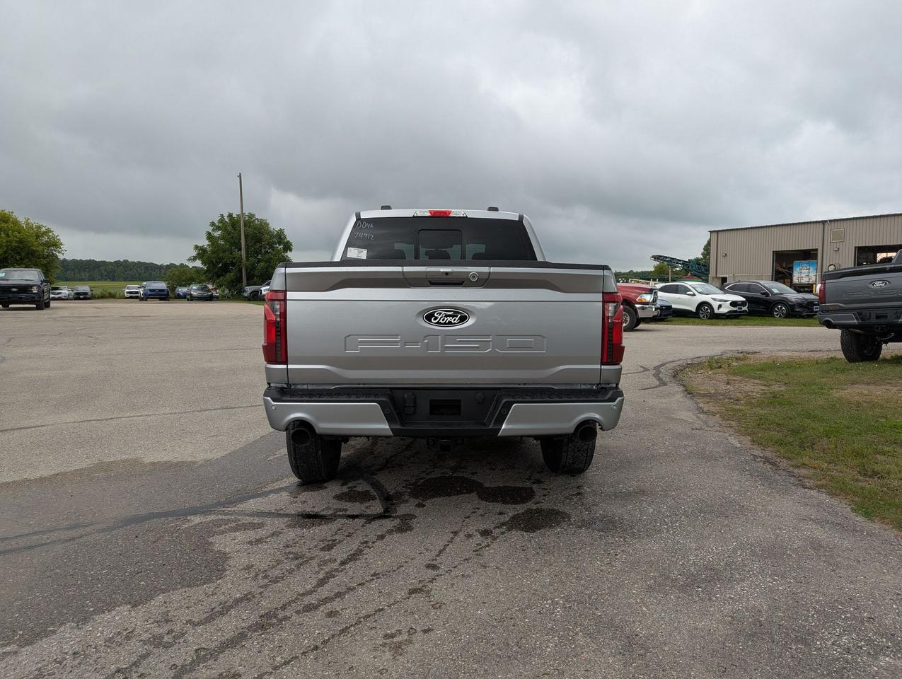 2026 Ford F-150 XLT SuperCrew 302A 4x4 Photo4
