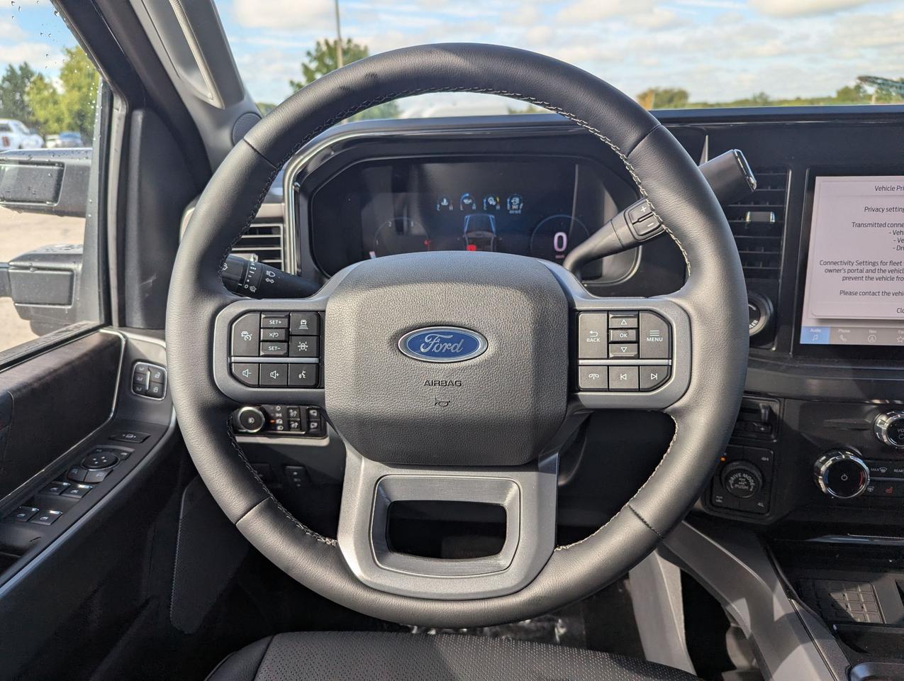 2026 Ford F-250 Lariat Crew Cab 4x4 Photo