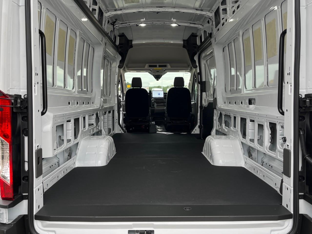 2026 Ford Transit 350  Photo